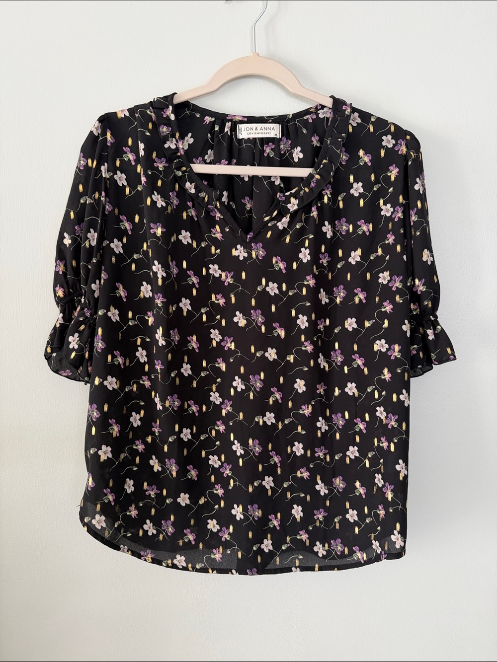 Jon & Anna Black Floral Ruffle-Sleeve V-Neck Blouse